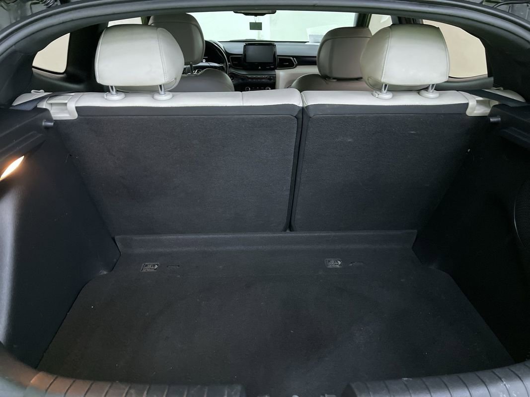 Used 2019 Hyundai Veloster Turbo Ultimate image 27