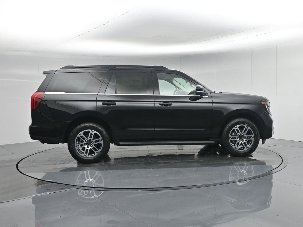 New 2026 Ford Expedition Active AWD/4WD image 28