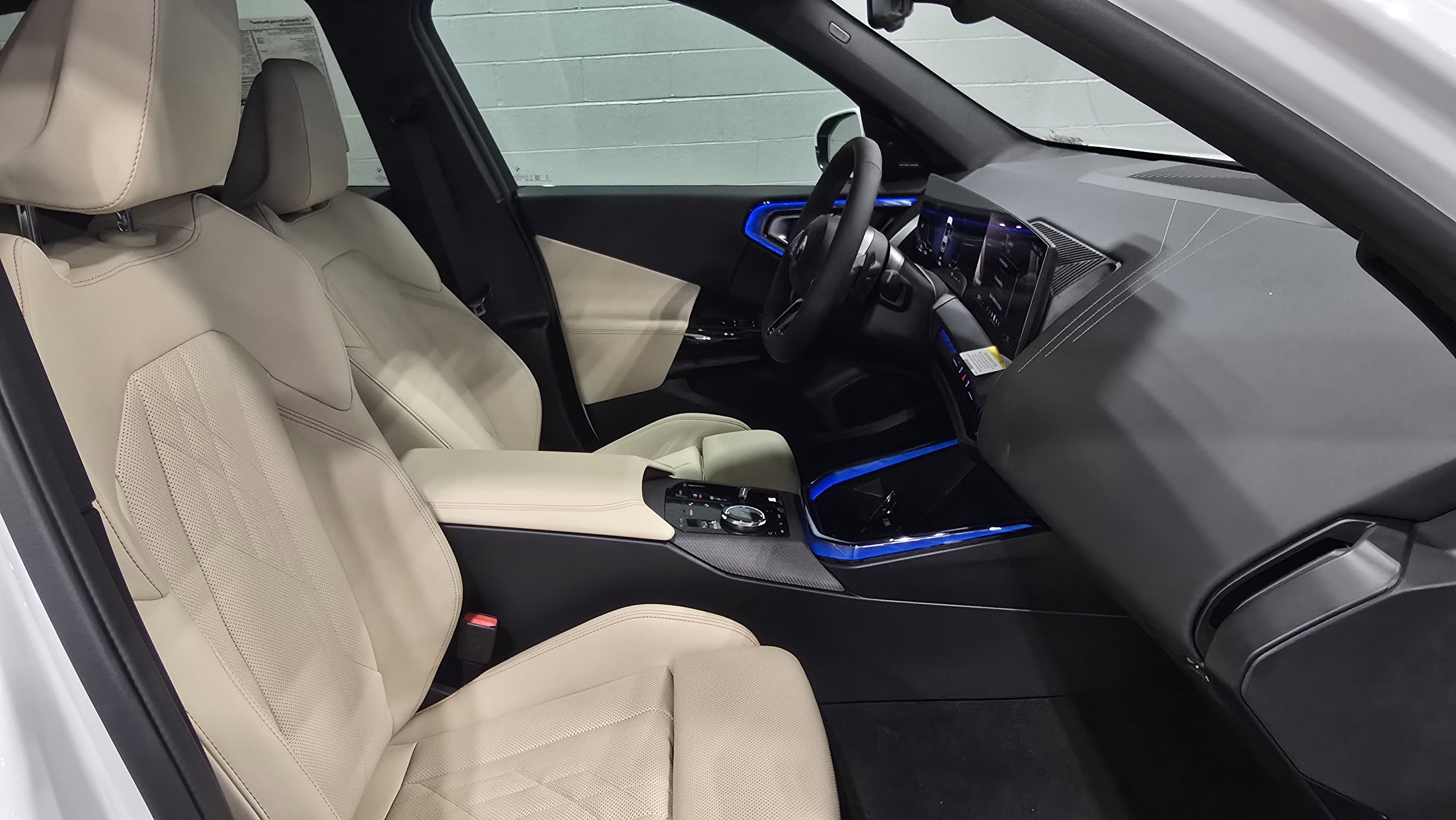 Used 2026 BMW X3 xDrive30 w/ M Sport Package image 24