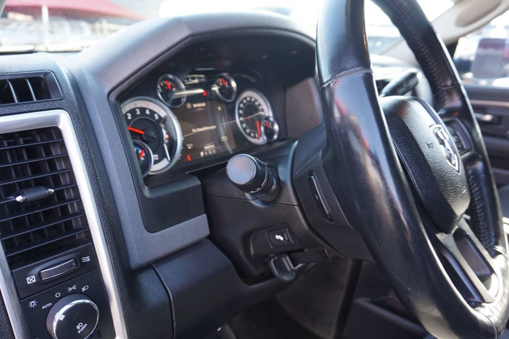 Used 2014 RAM 3500 Big Horn AWD/4WD image 22