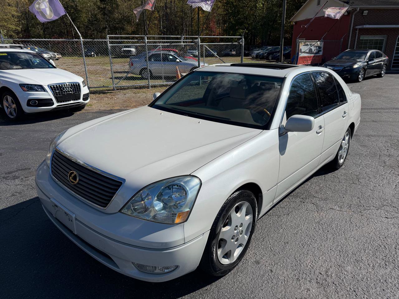 Used 2003 Lexus LS 430 RWD image 3