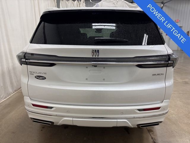 Used 2025 Buick Enclave Avenir w/ Super Cruise Package AWD/4WD image 5