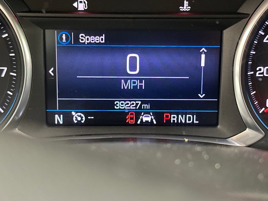 Used 2020 Chevrolet Equinox LT w/ Driver Convenience Package AWD/4WD image 22