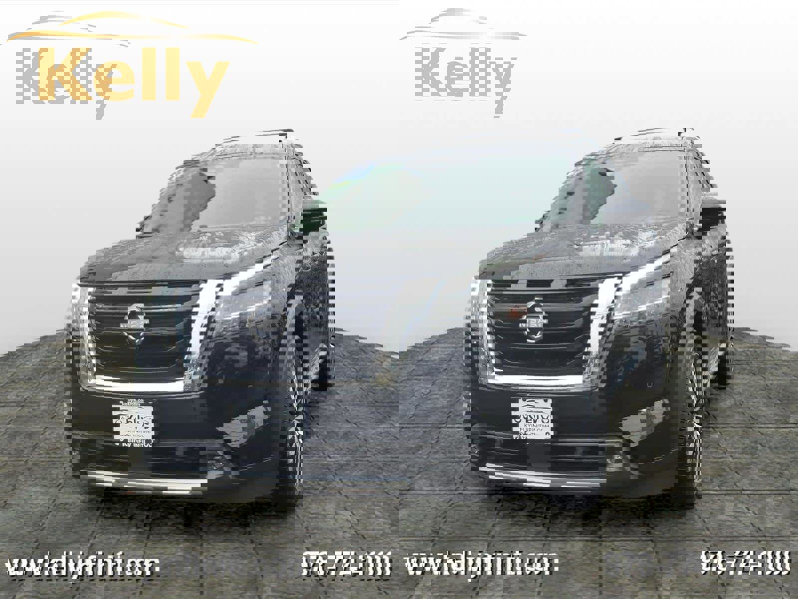 Used 2023 Nissan Pathfinder Platinum w/ Cargo Package image 1