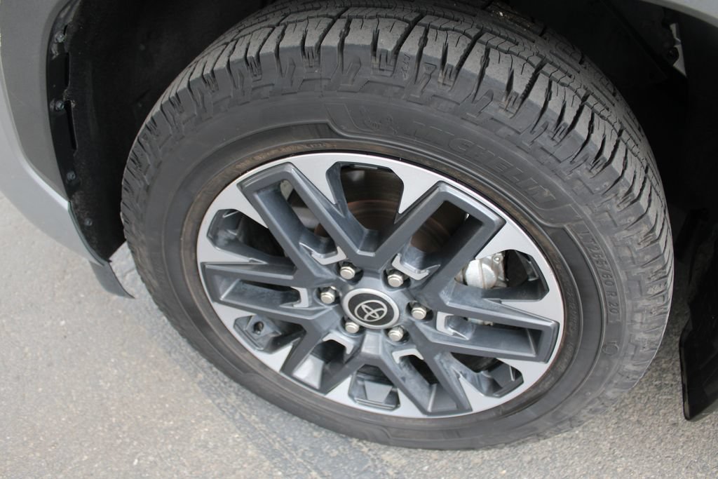Certified 2024 Toyota Sequoia Limited AWD/4WD image 76
