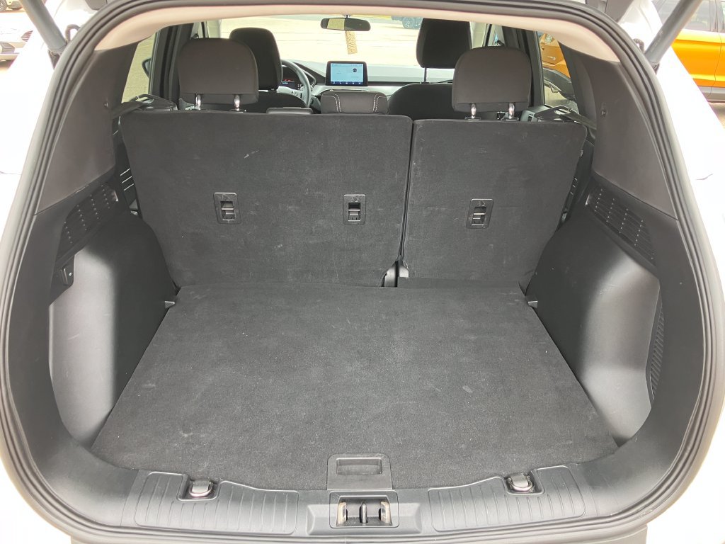 Used 2023 Ford Escape Active AWD/4WD image 17