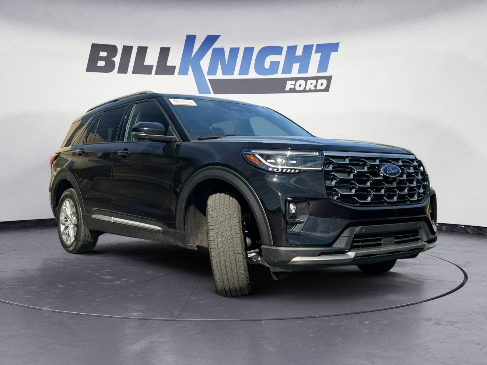 Used 2025 Ford Explorer Platinum image 7