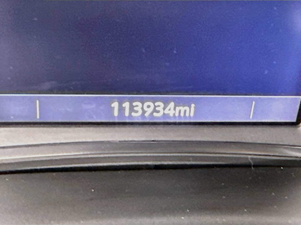 Used 2023 Chevrolet Traverse RS AWD/4WD image 4