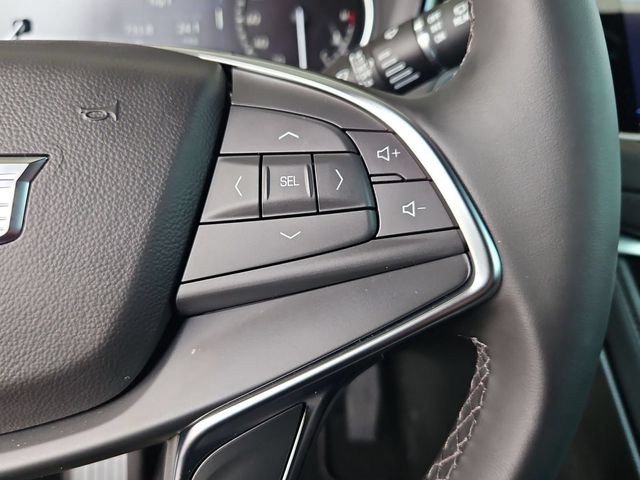 Used 2026 Cadillac XT5 Luxury AWD/4WD image 14