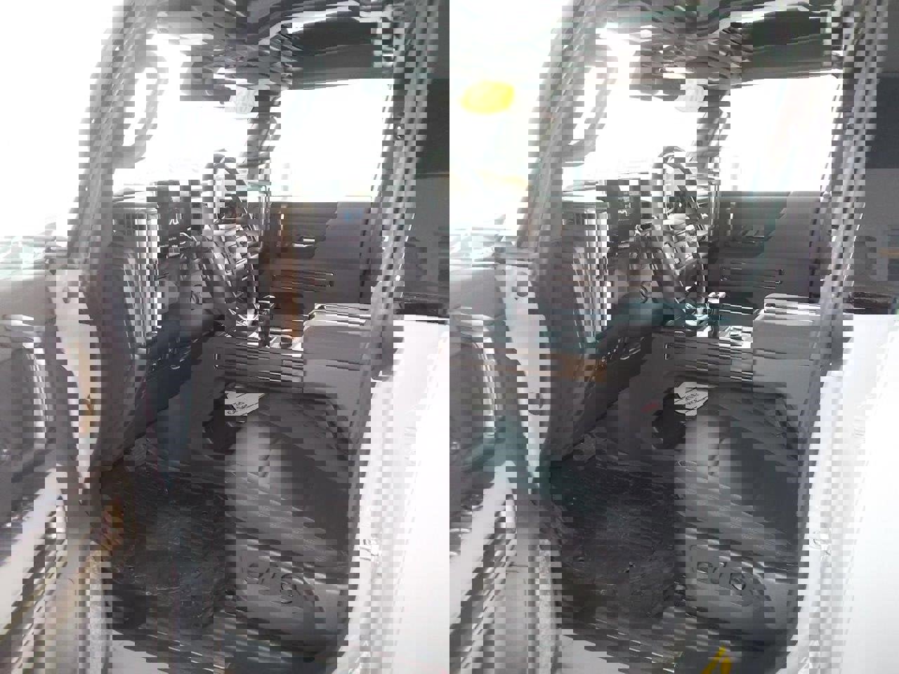 New 2025 GMC Hummer EV 2X image 13