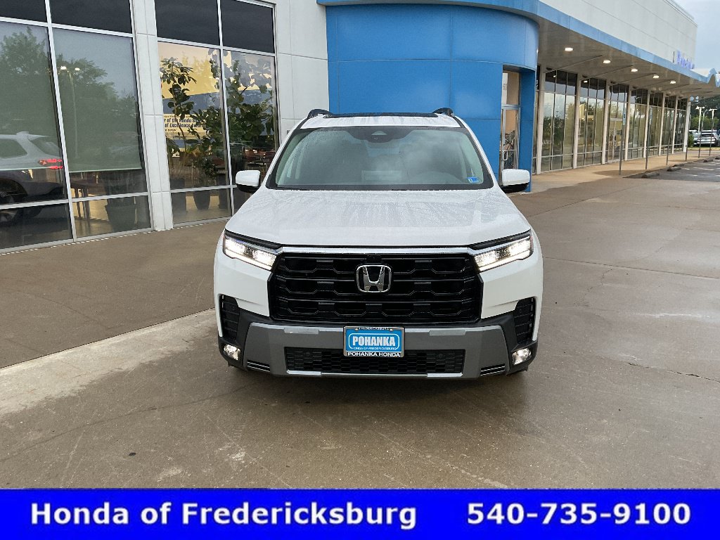 Certified 2026 Honda Pilot Elite image 9