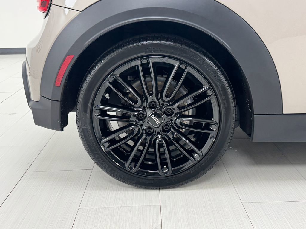 Used 2023 MINI Cooper S image 46