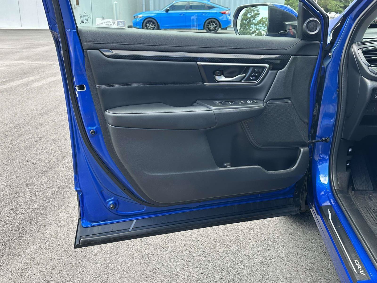 Used 2022 Honda CR-V EX-L image 5