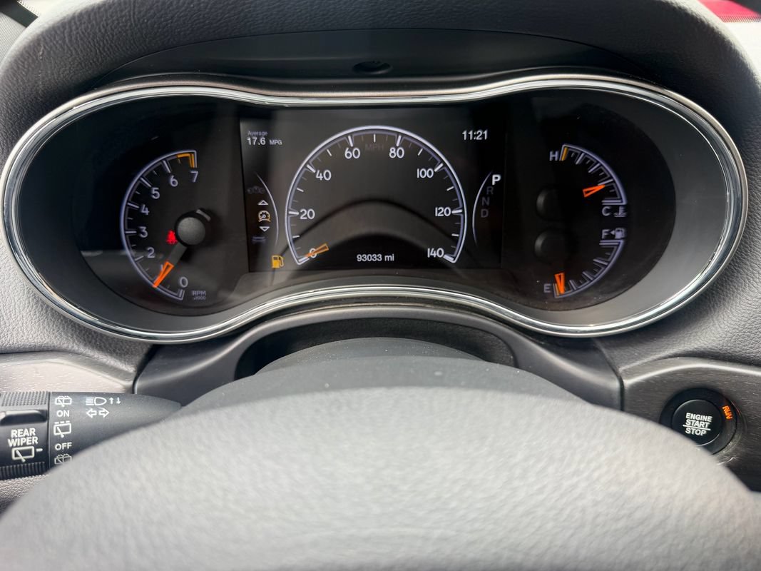 Used 2018 Jeep Grand Cherokee Altitude RWD image 17