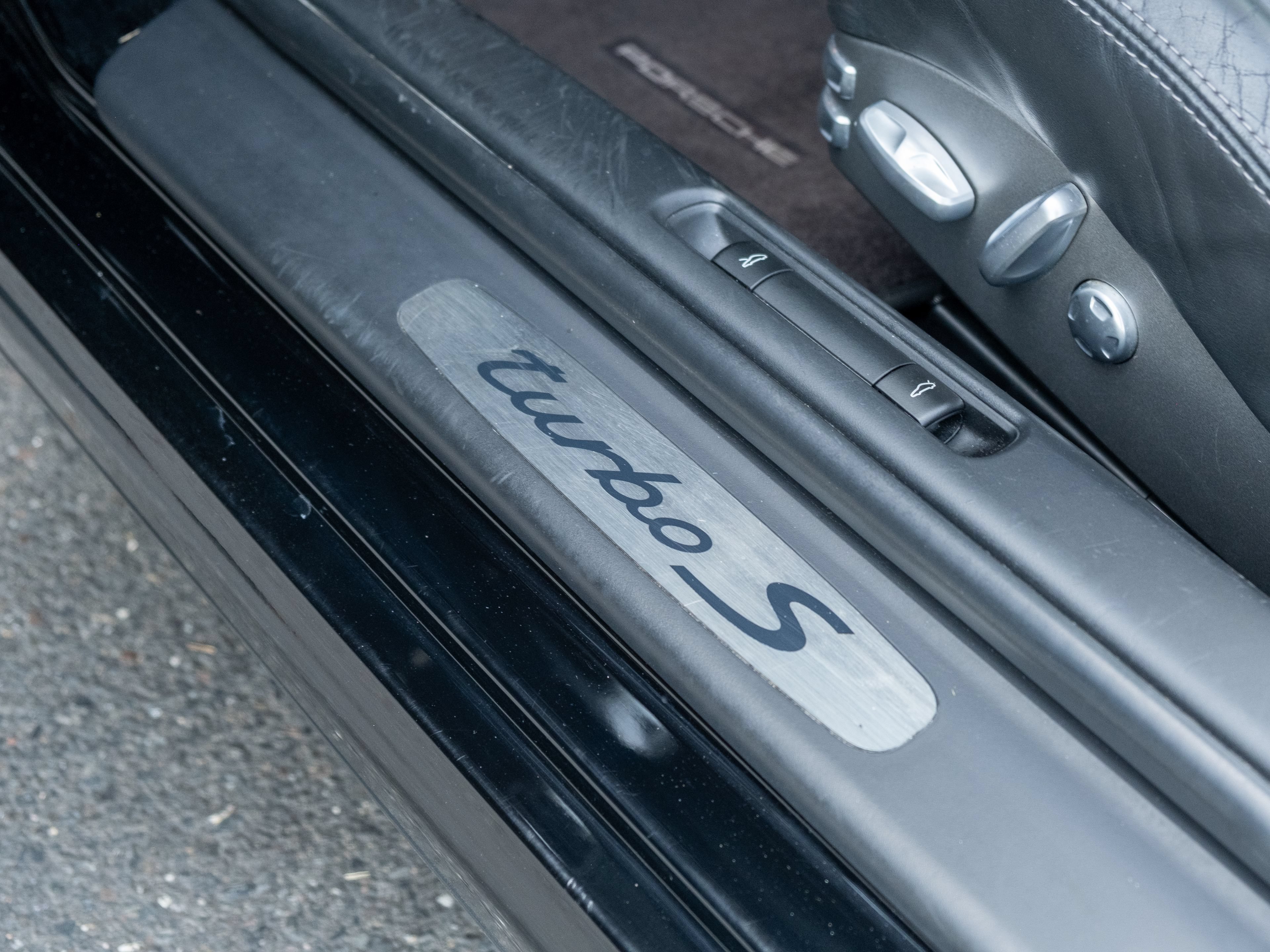 Used 2011 Porsche 911 Turbo S AWD/4WD image 37