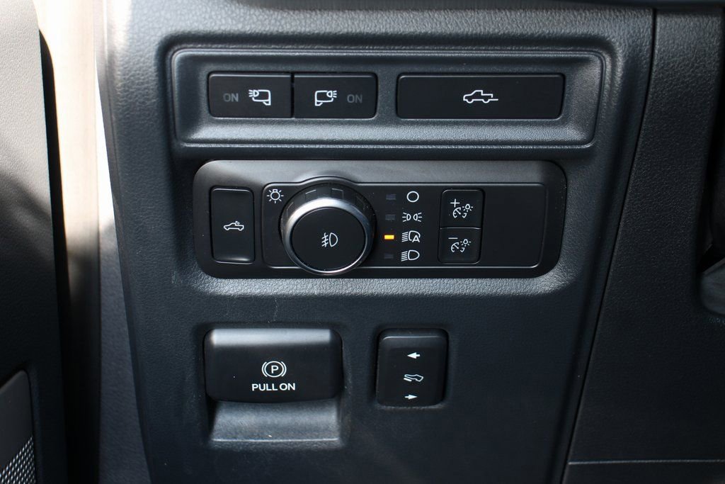 Used 2021 Ford F150 Lariat w/ Equipment Group 502A High AWD/4WD image 20