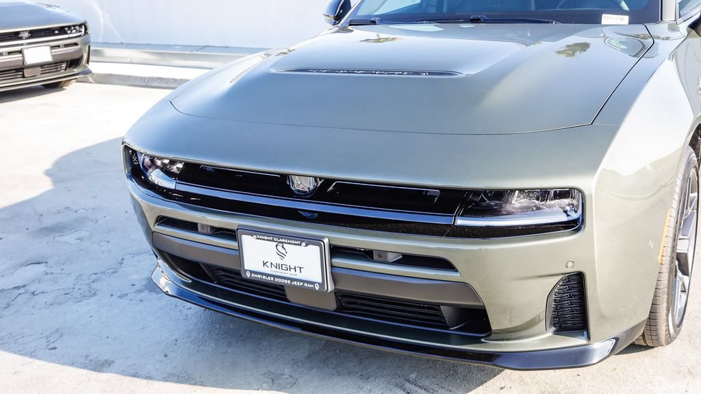 New 2026 Dodge Charger Scat Pack w/ Blacktop Package AWD/4WD image 6