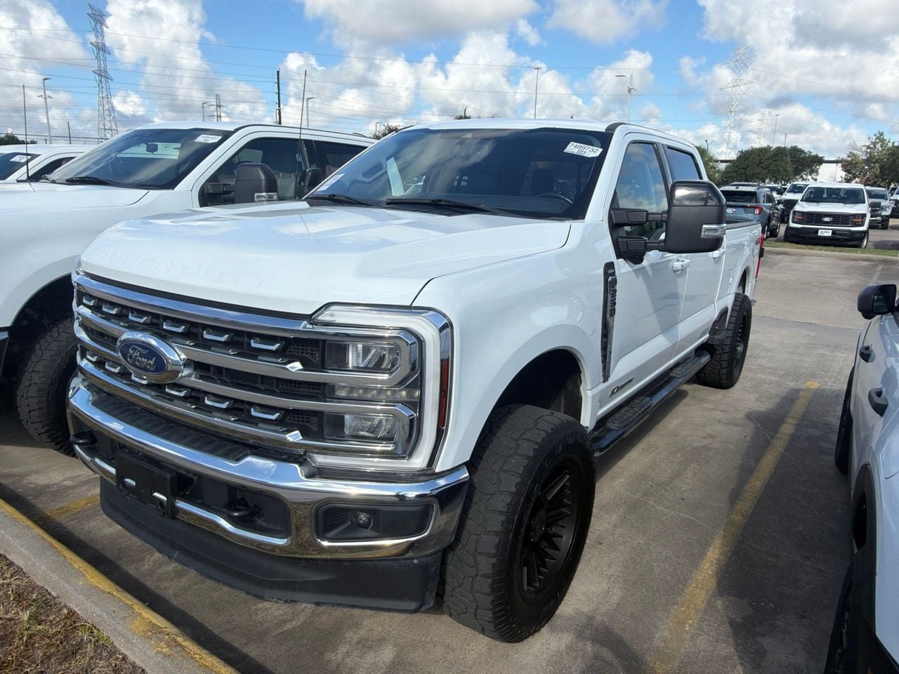 Used 2024 Ford F250 Lariat AWD/4WD image 3