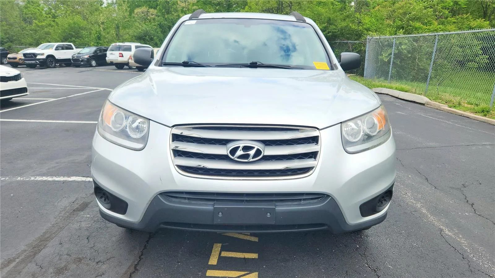 Used 2012 Hyundai Santa Fe GLS FWD image 7