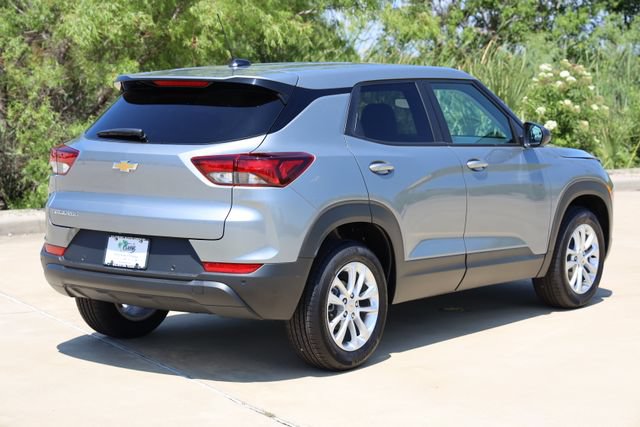 New 2026 Chevrolet TrailBlazer LS w/ LS Convenience Package FWD image 8