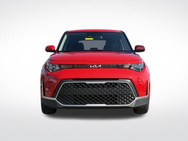 Used 2023 Kia Soul LX w/ LX Technology Package image 29