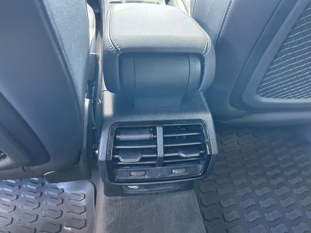 Used 2023 Audi Q3 2.0T Premium Plus w/ Premium Plus Package image 47