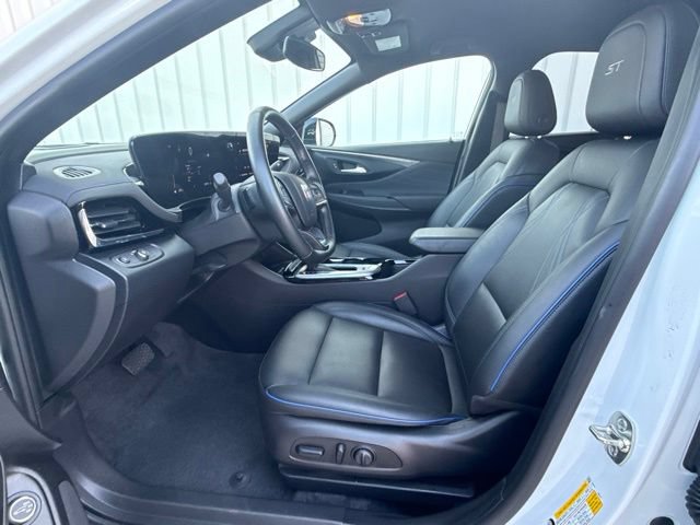Used 2025 Buick Envista Sport Touring w/ Convenience I Package FWD image 23