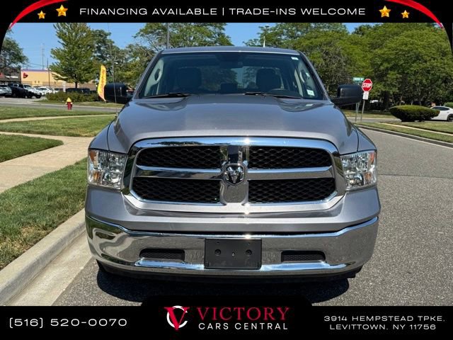 Used 2024 RAM 1500 Classic SLT image 2