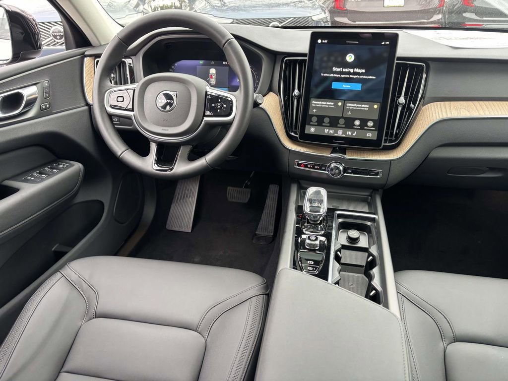New 2026 Volvo XC60 B5 Plus w/ Protection Package Premier image 29