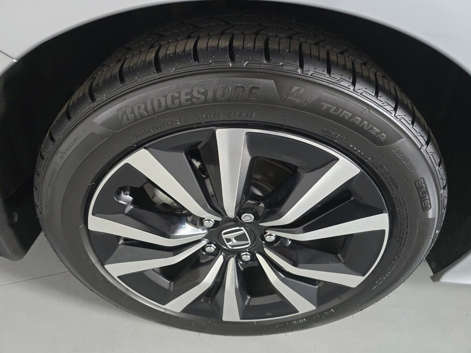 Used 2023 Honda Civic EX image 11