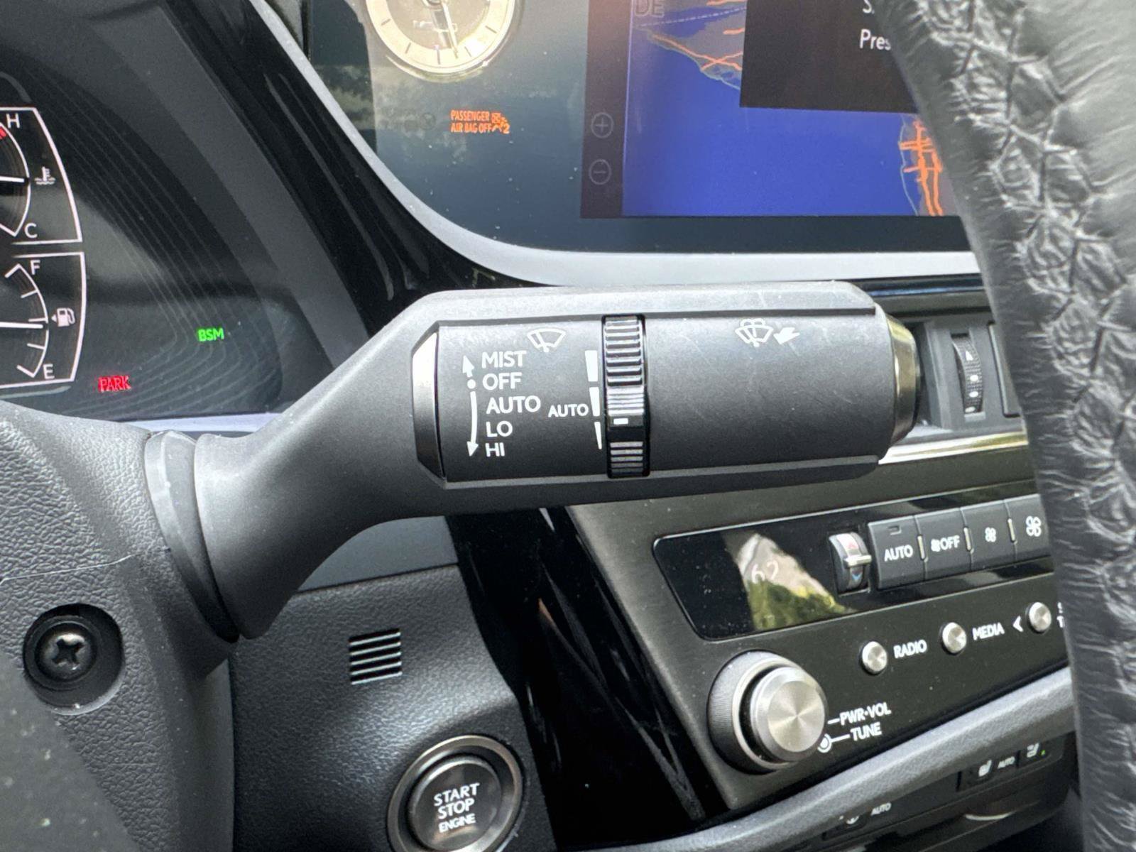 Used 2022 Lexus ES 350 w/ Premium Package FWD image 25
