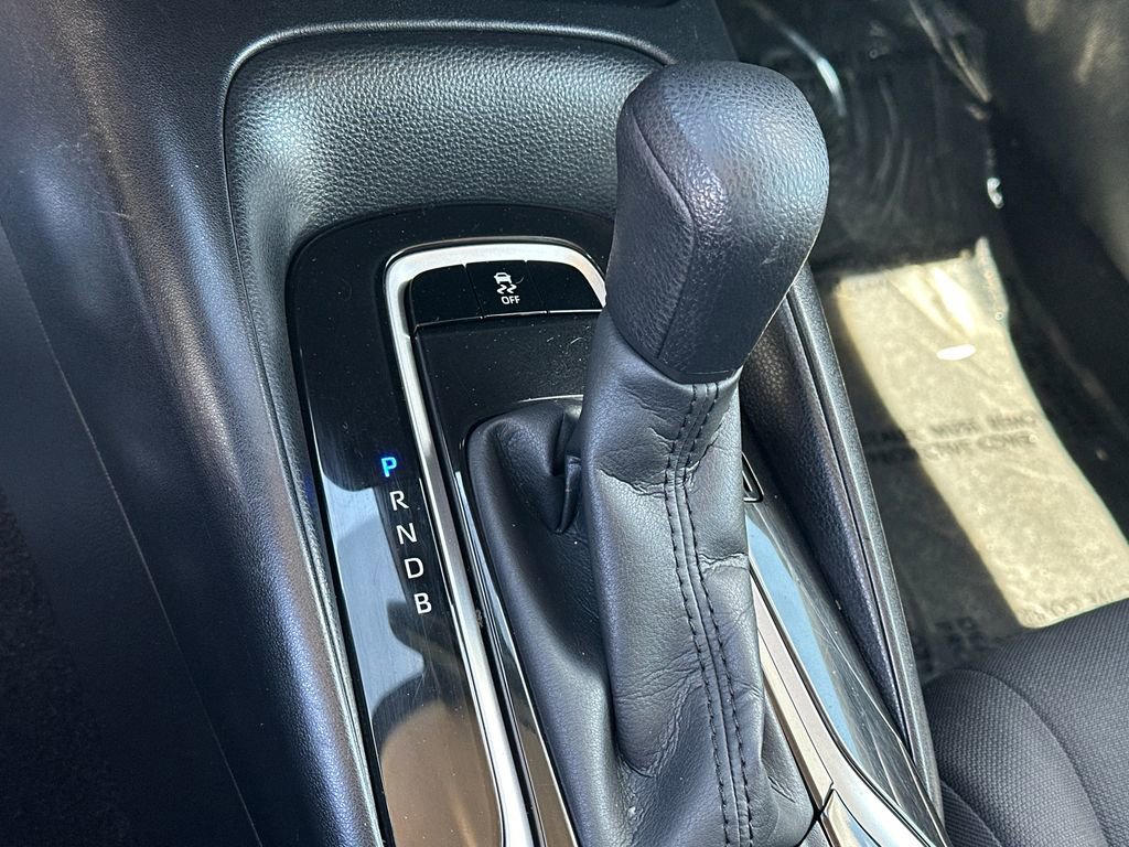 Used 2020 Toyota Corolla LE FWD image 26