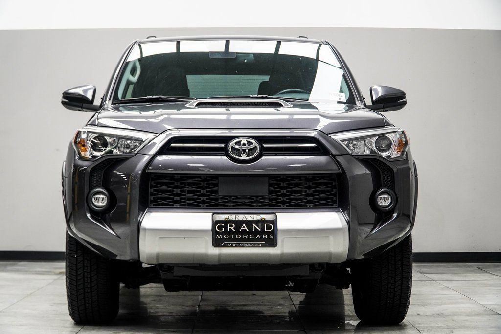 Used 2023 Toyota 4Runner TRD Off-Road Premium w/ Moonroof Package AWD/4WD image 7