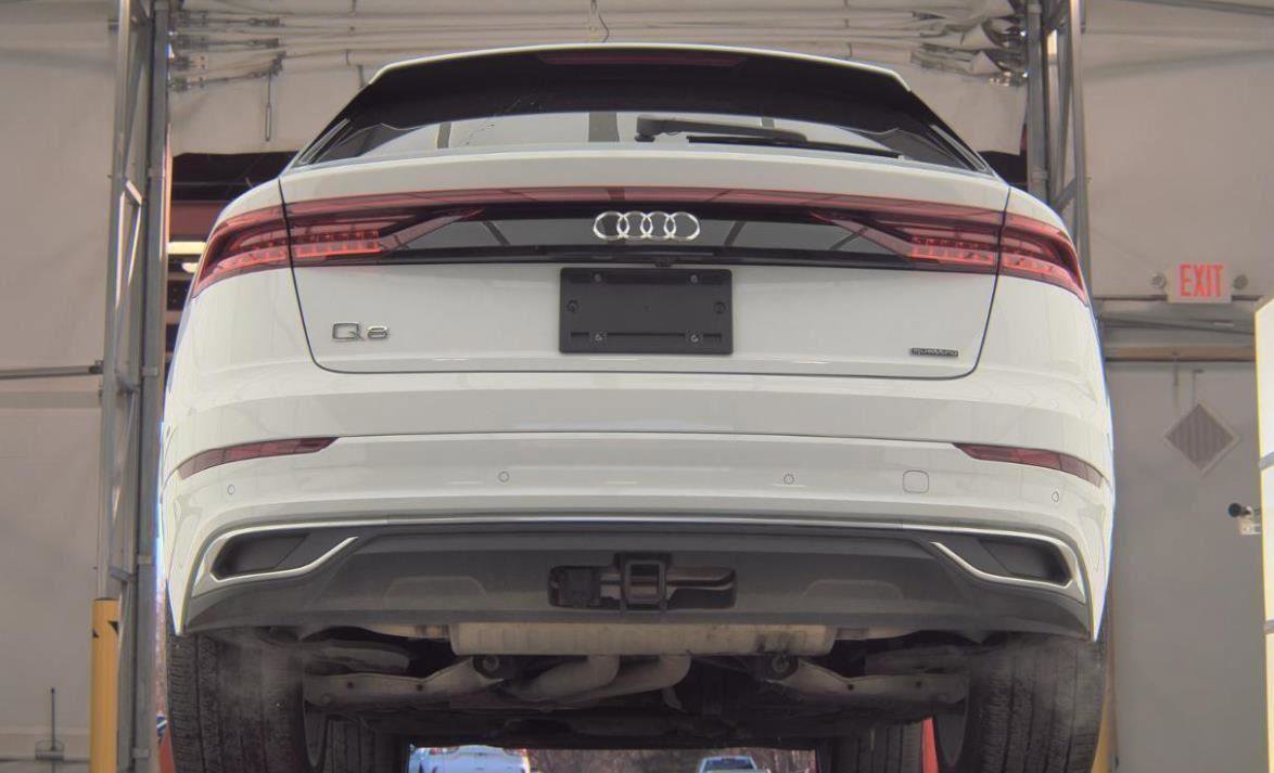 Used 2023 Audi Q8 Premium Plus image 16