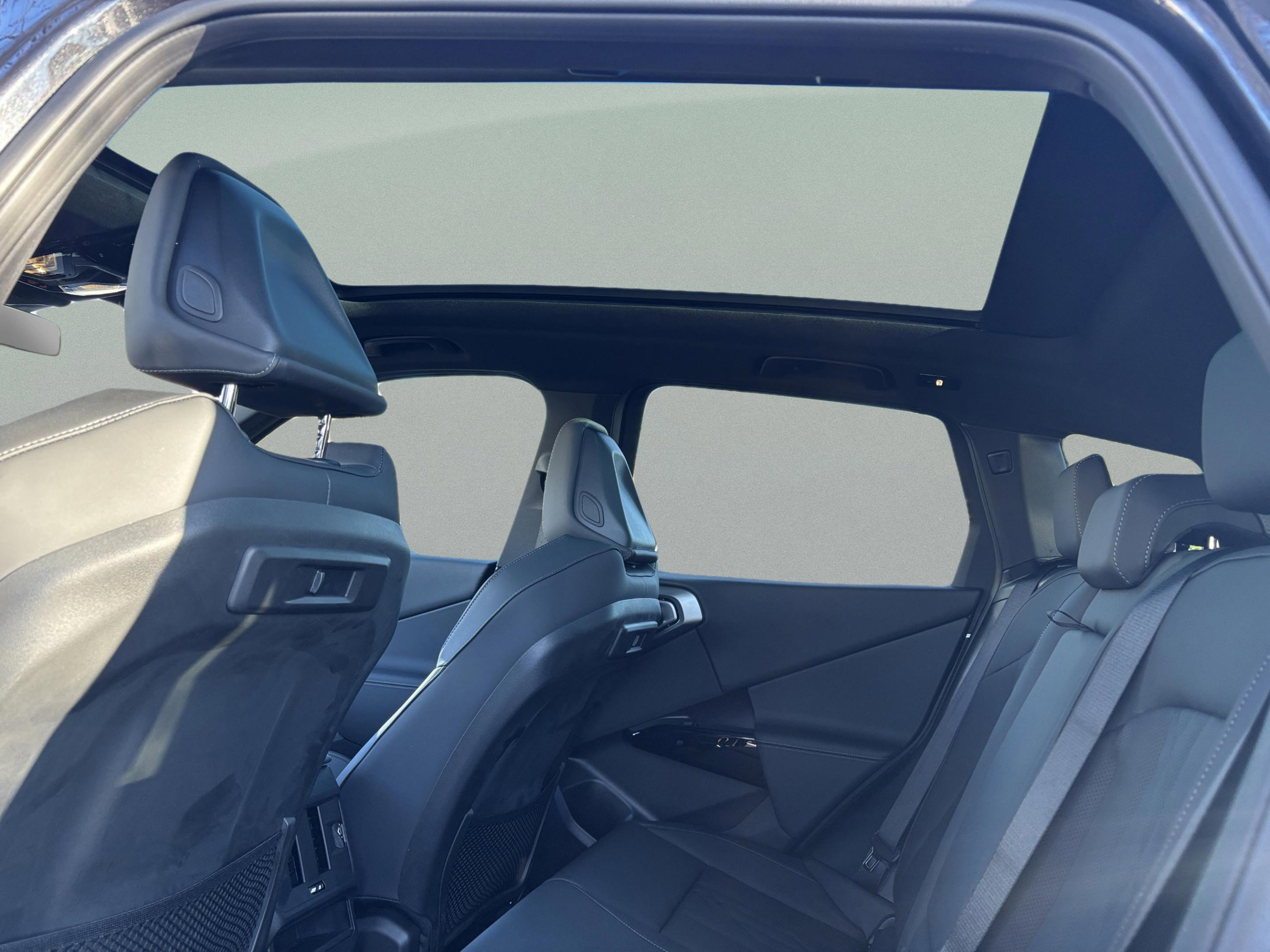 Used 2026 BMW X3 xDrive30 w/ M Sport Package image 25