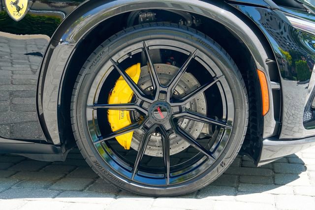 Used 2024 Ferrari Purosangue AWD/4WD image 35