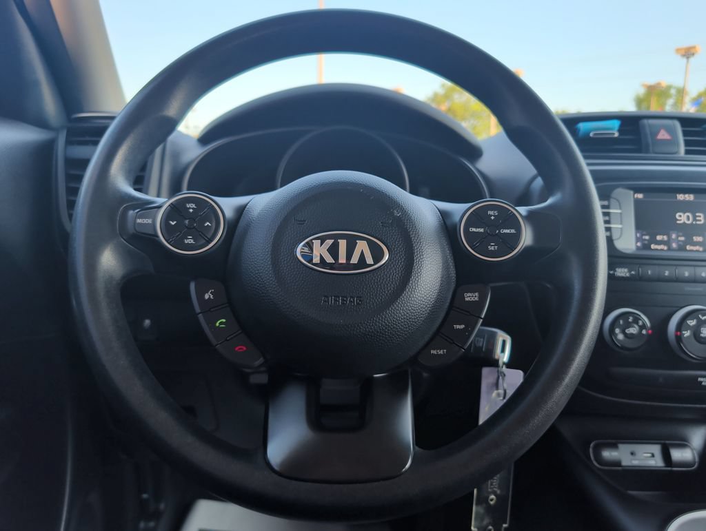 Used 2018 Kia Soul FWD image 11