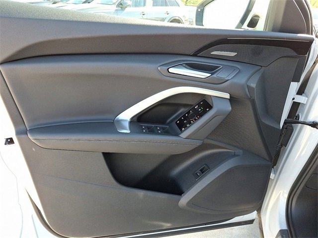 New 2025 Audi Q5 Premium Plus image 8