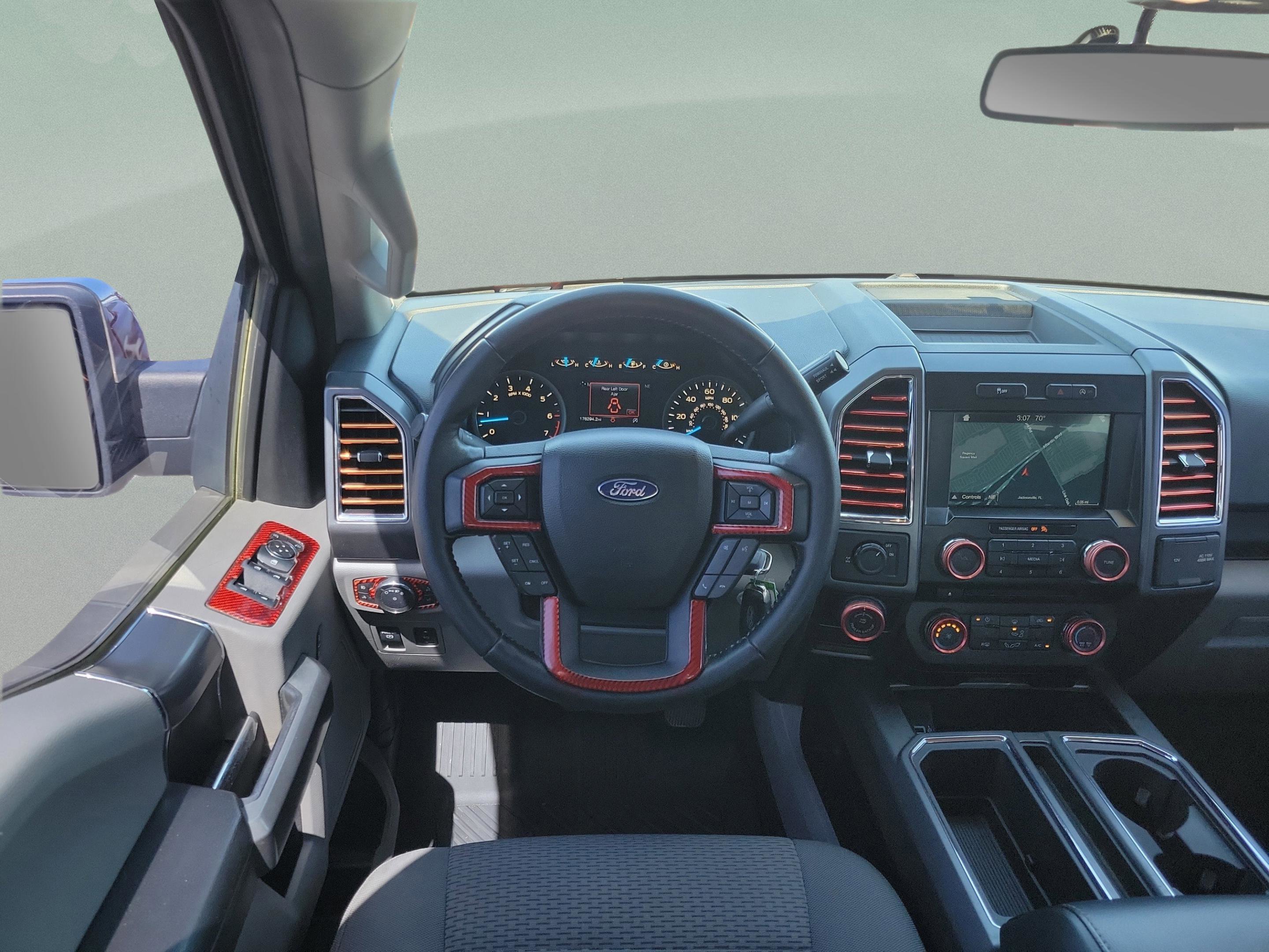 Used 2017 Ford F150 XLT w/ Equipment Group 302A Luxury image 20