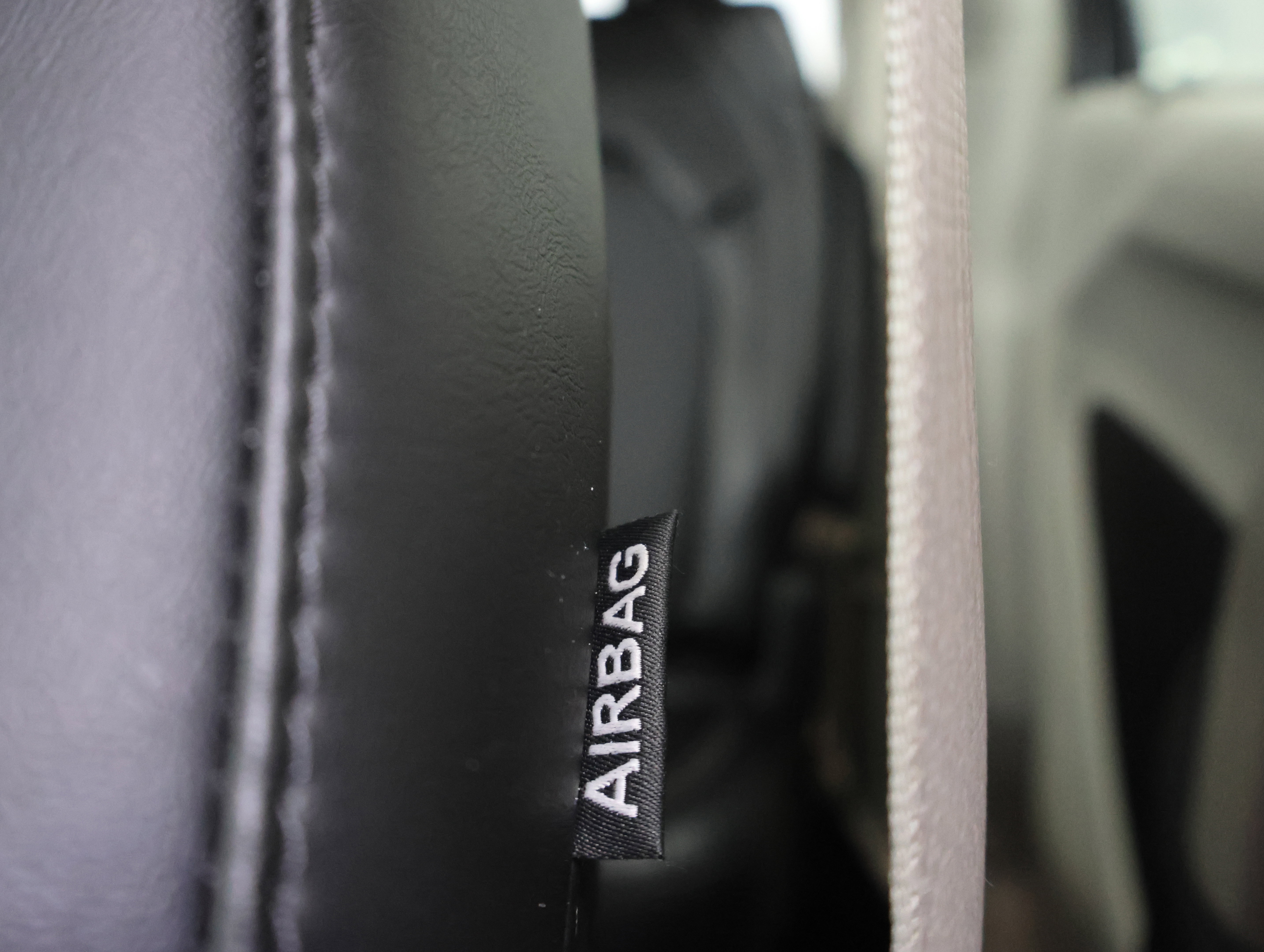 Used 2024 Chrysler Pacifica Touring-L FWD image 44