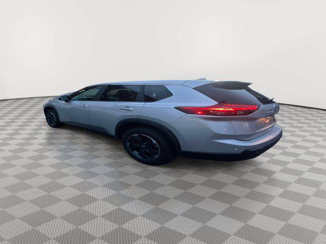 Used 2024 Nissan Rogue SV AWD/4WD image 8