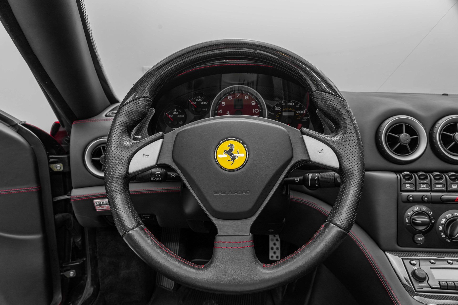 Used 2005 Ferrari 575M Maranello Superamerica RWD image 4