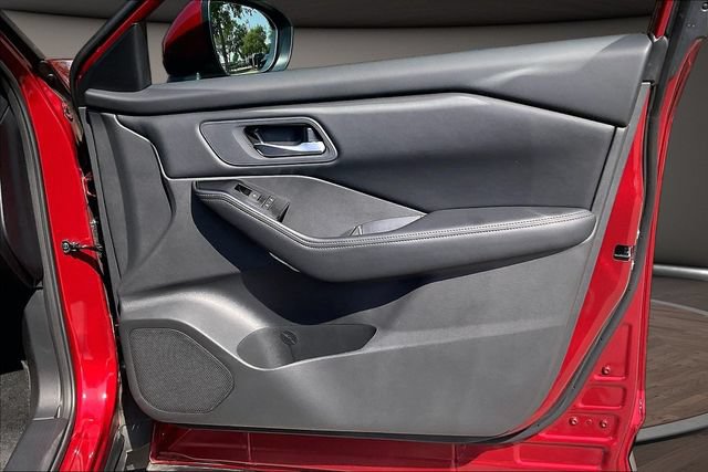 Certified 2026 Nissan Rogue SV AWD/4WD image 22