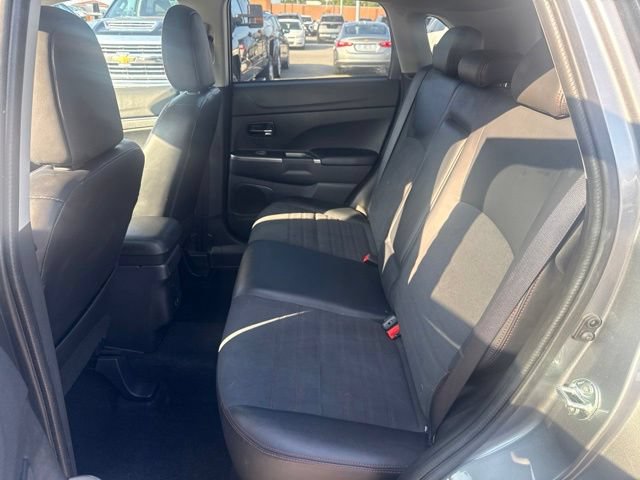 Used 2025 Mitsubishi Outlander Sport SE AWD/4WD image 25