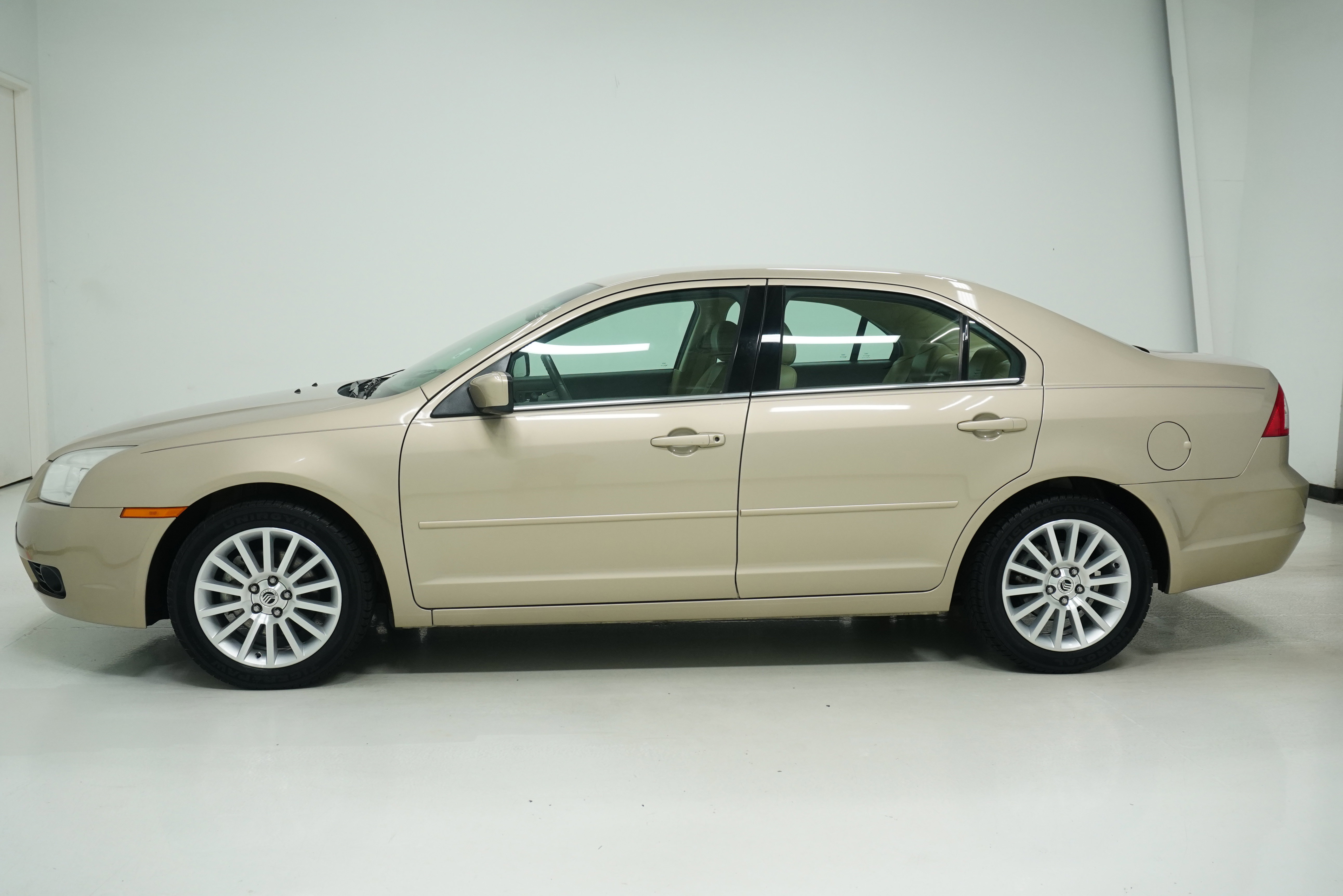 Used 2006 Mercury Milan Premier image 7