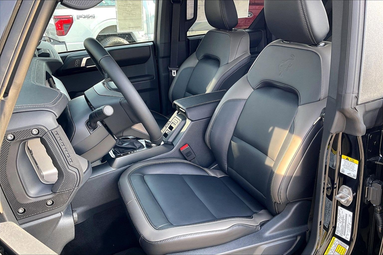 New 2026 Ford Bronco Outer Banks AWD/4WD image 9