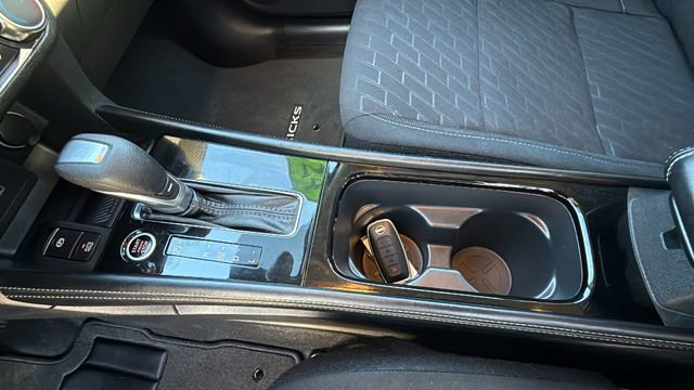 Used 2024 Nissan Kicks SV image 13