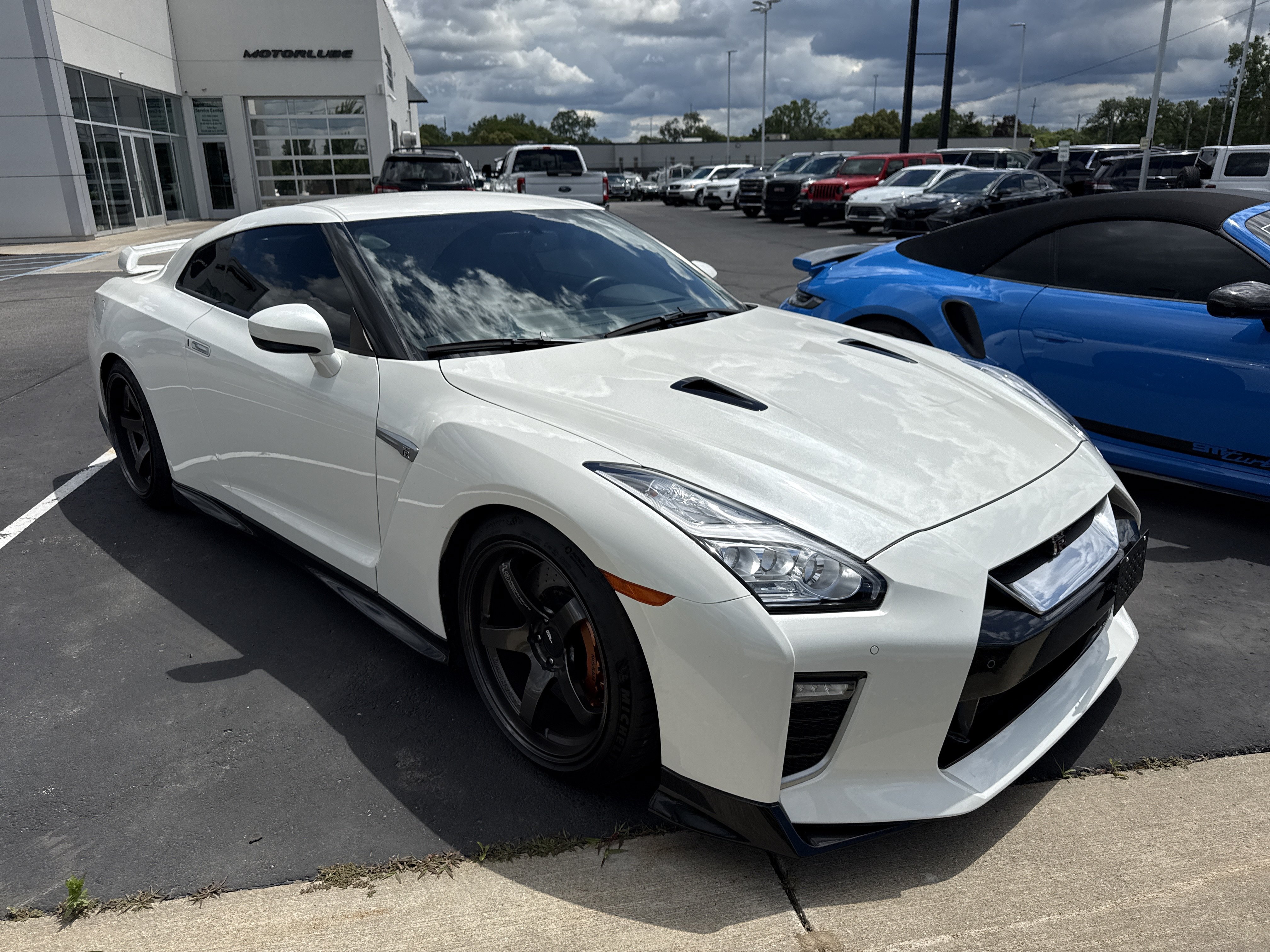 Used 2021 Nissan GT-R Premium AWD/4WD image 4