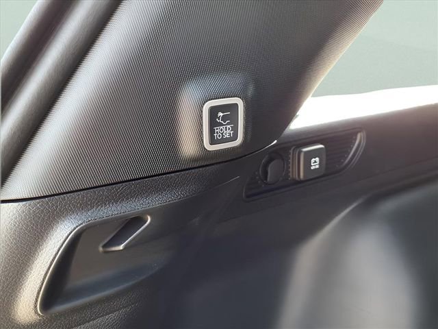 New 2025 Jeep Grand Cherokee Altitude image 6