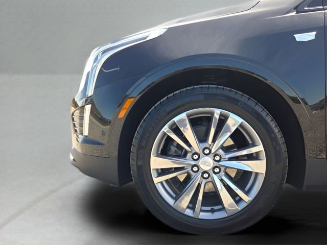 Used 2021 Cadillac XT5 Sportv w/ LPO, ONYX Package AWD/4WD image 14